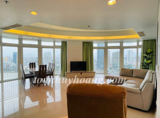 Waterfront Venue 3 bed apartment