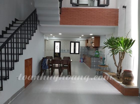 5BDR Open and Bright concept House close to Vincom For Rent