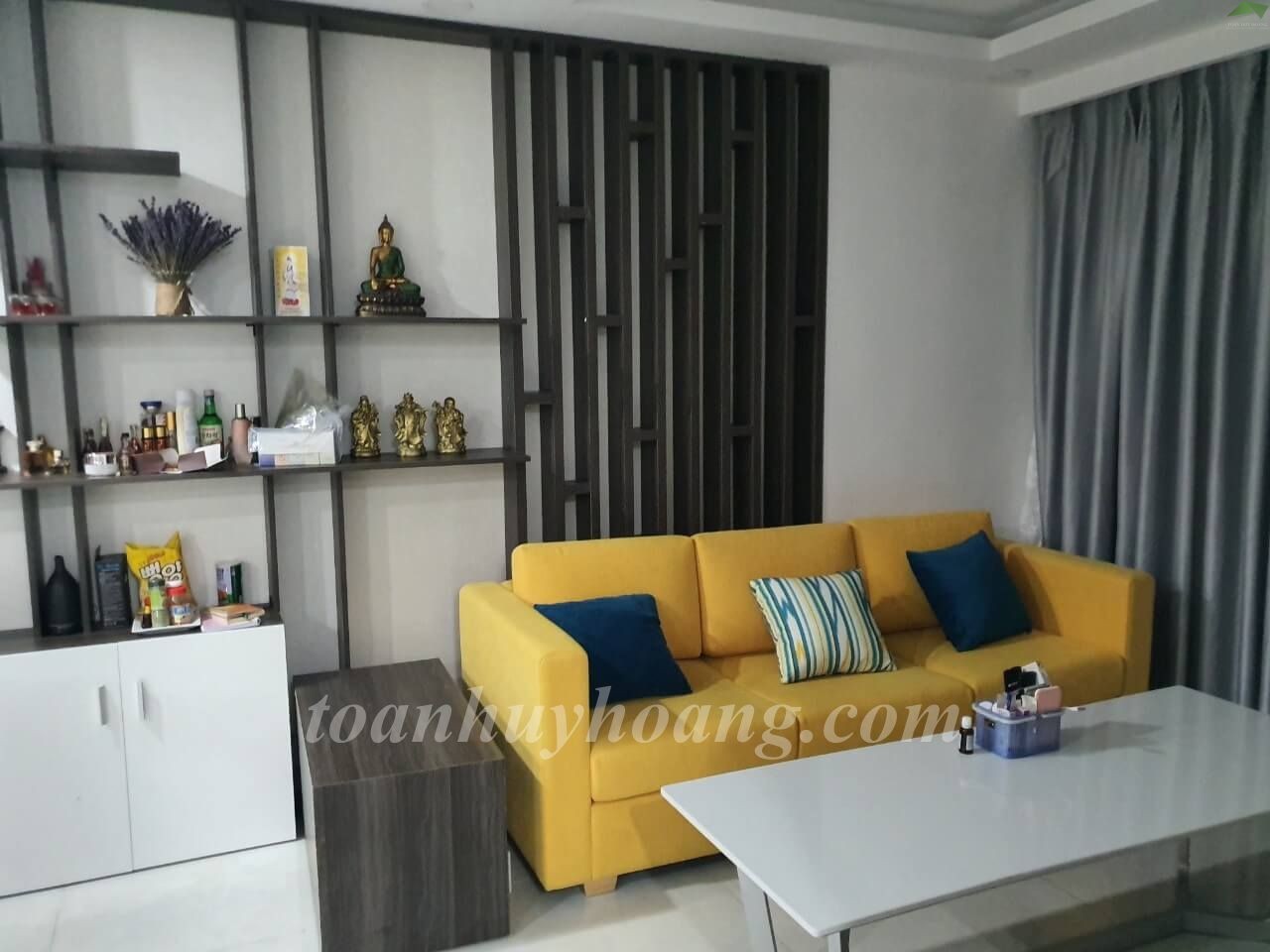 three bedroom apartment for rent in son tra ocean view building