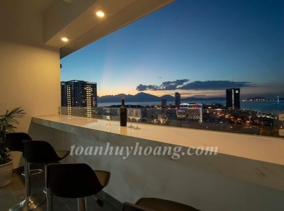 ultra-modern with so much space luxury 4bdr penthouse for rent