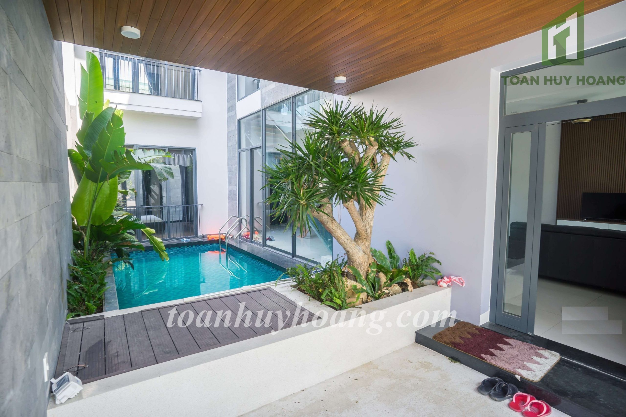6BDR Villa Swimming Pool Rental with Wonderful terrace in Nam Viet A