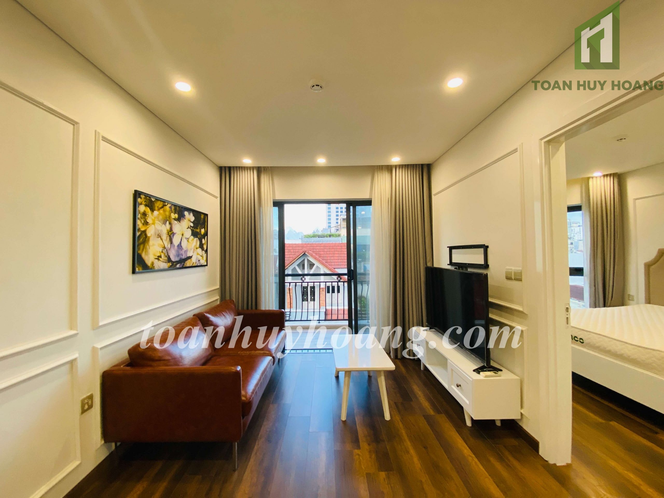 Stunning One Bedroom Apartment | Căn Hộ Đẹp 1PN