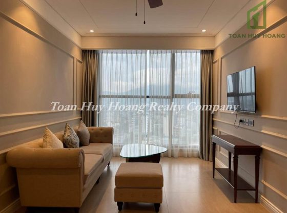 ban-can-ho-tai-alphanam-luxury-apartment